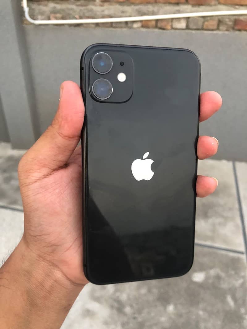 Apple iPhone 11 0