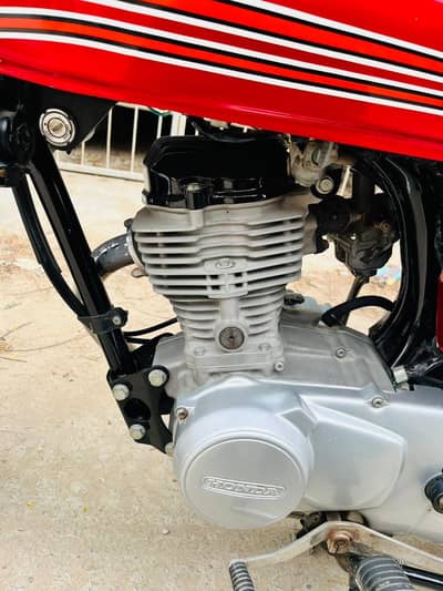 cg 125 1989 (vintage model) Karachi no.