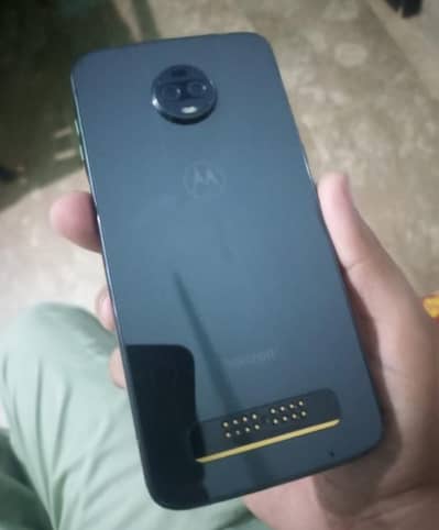 Motorola Moto Z3