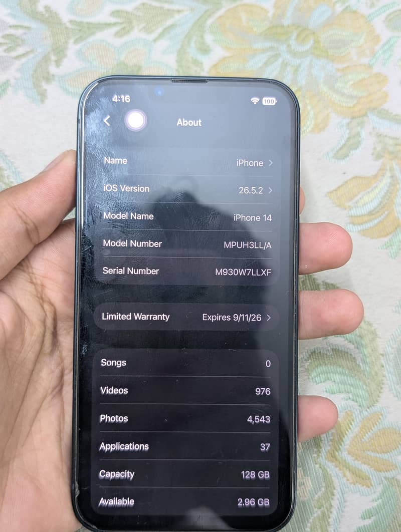 iPhone 14 7