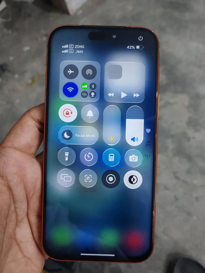 Apple iPhone 17 Pro Max 2