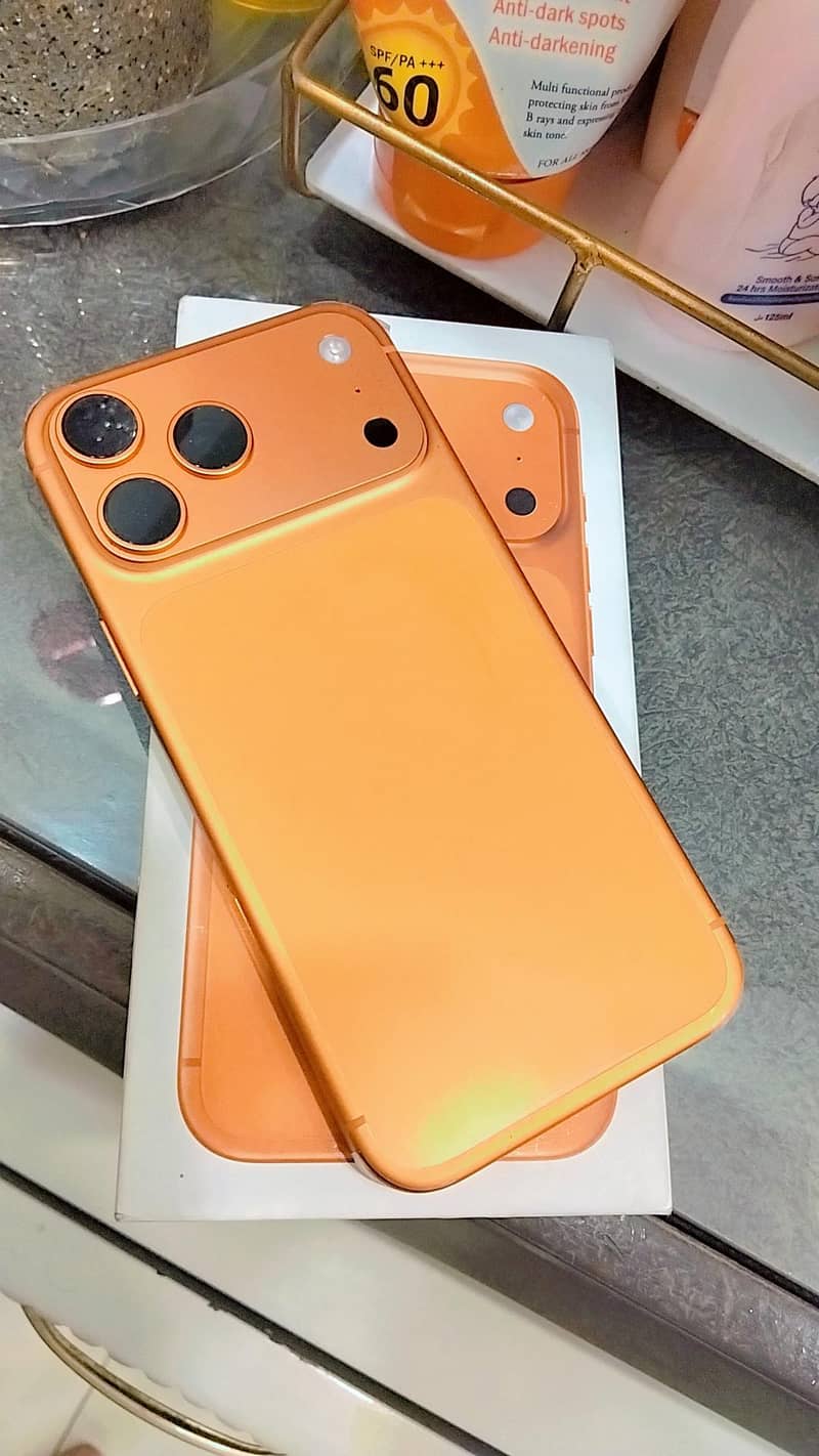 Apple iPhone 17 Pro Max 2