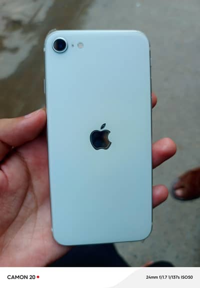 iPhone se 64gb 03017184767