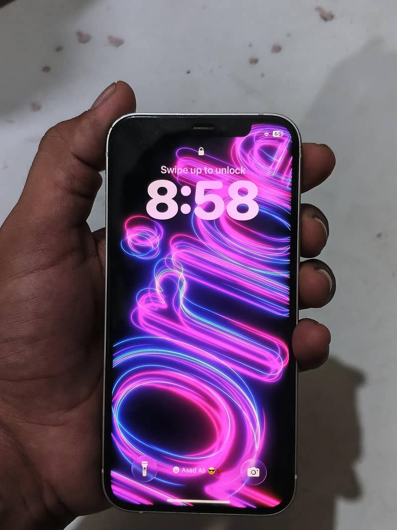 Apple iPhone 12 5