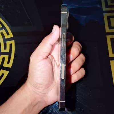 Apple iPhone 13 Pro