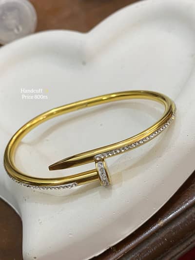Stainless steel jewellery 