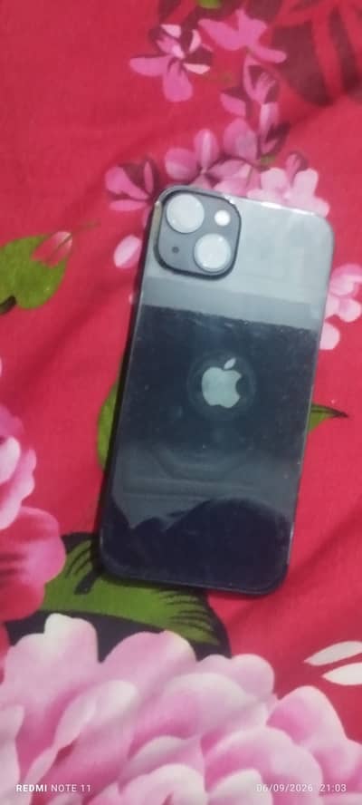 Apple iPhone 13