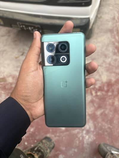 One Plus 10 Pro