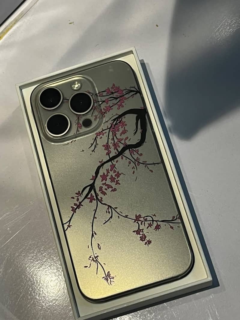 Apple iPhone 15 Pro 2