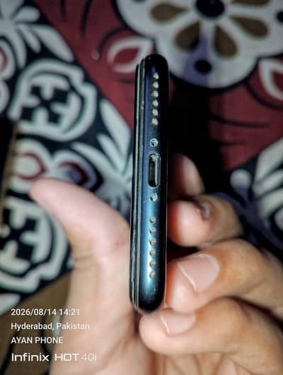 Apple iPhone 7