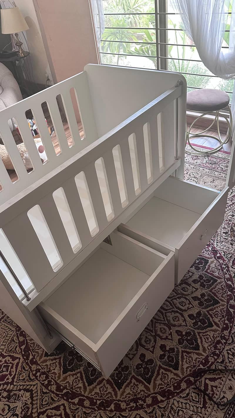 Baby Cot 1