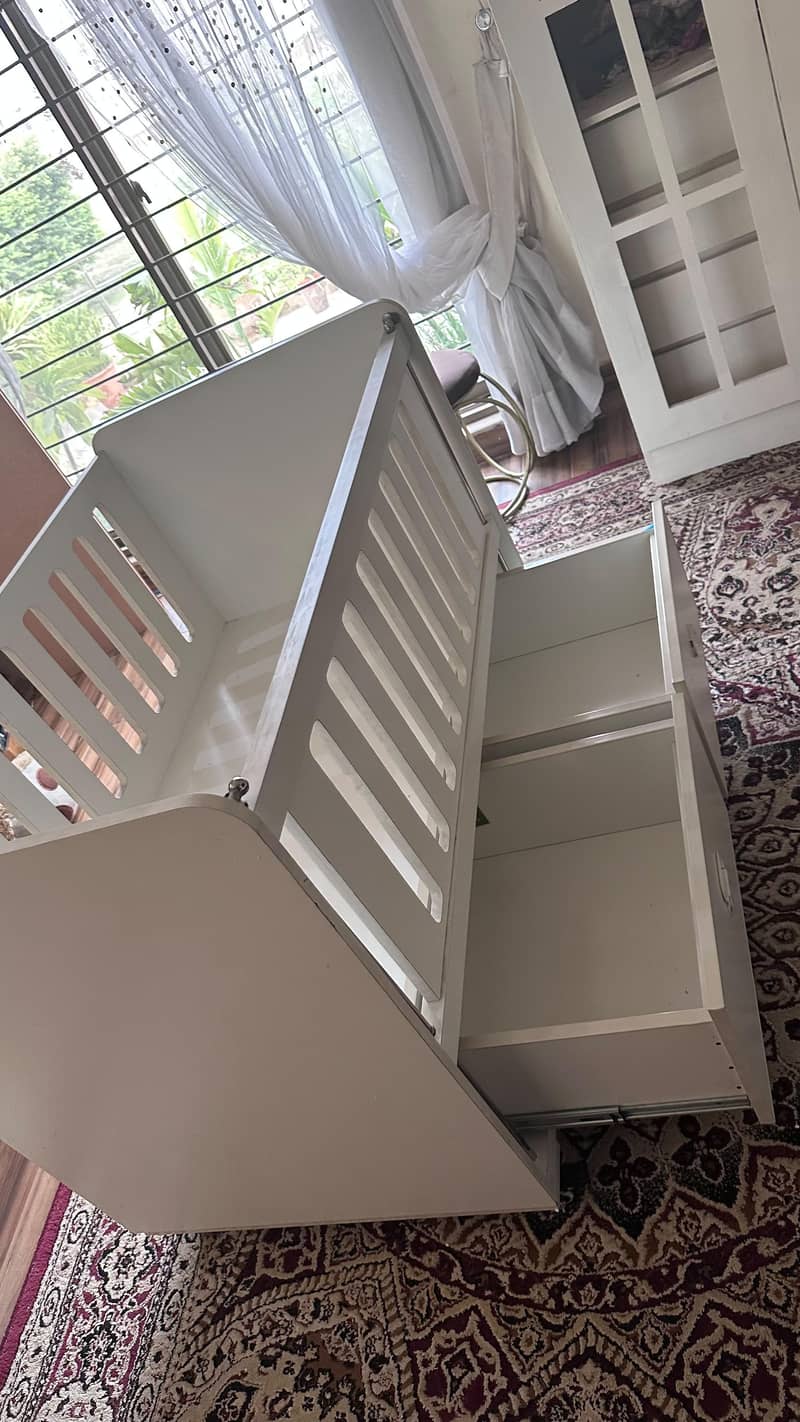 Baby Cot 4