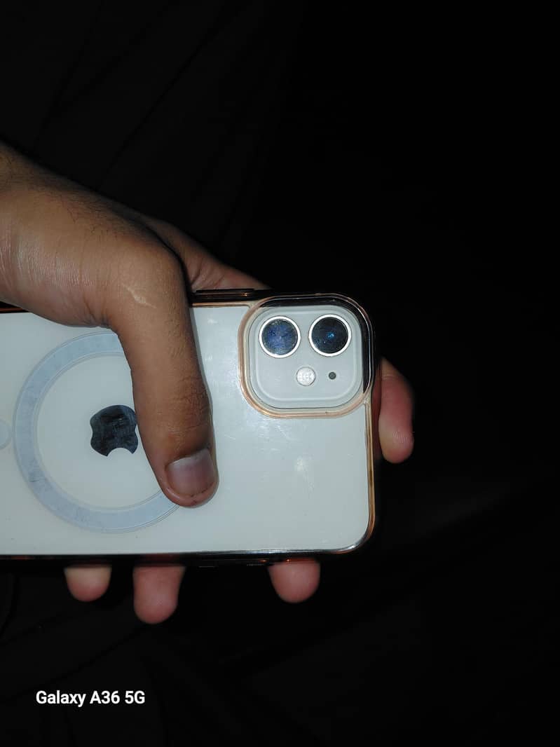 Apple iPhone 11 1