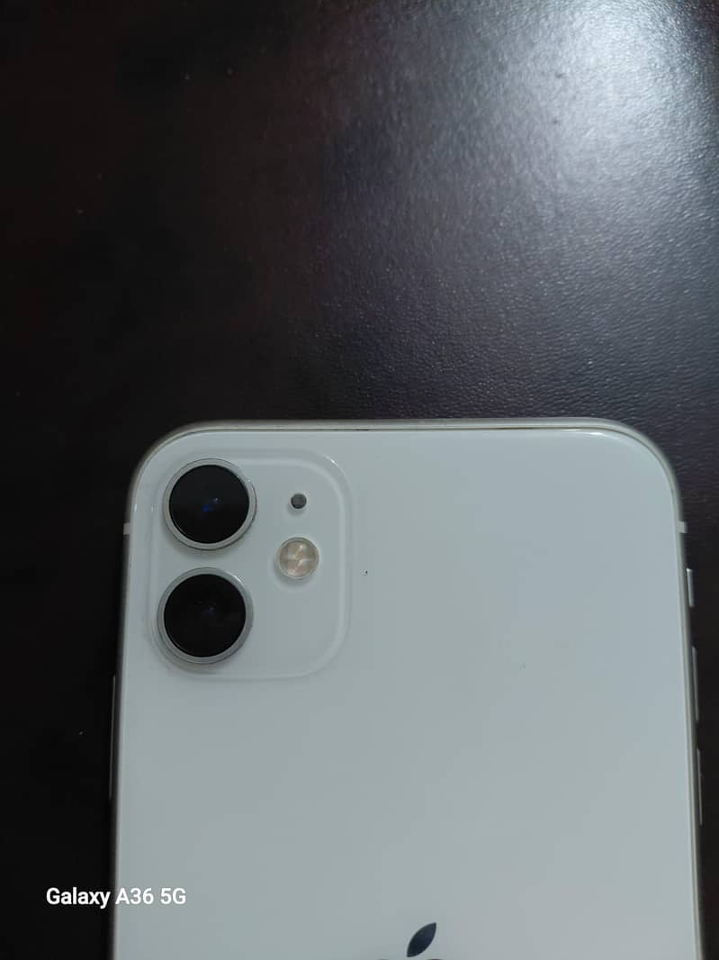Apple iPhone 11 5