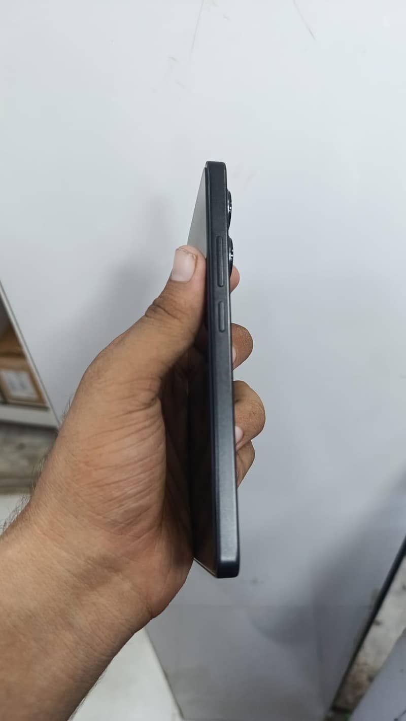 Xiaomi Redmi Note 13 2