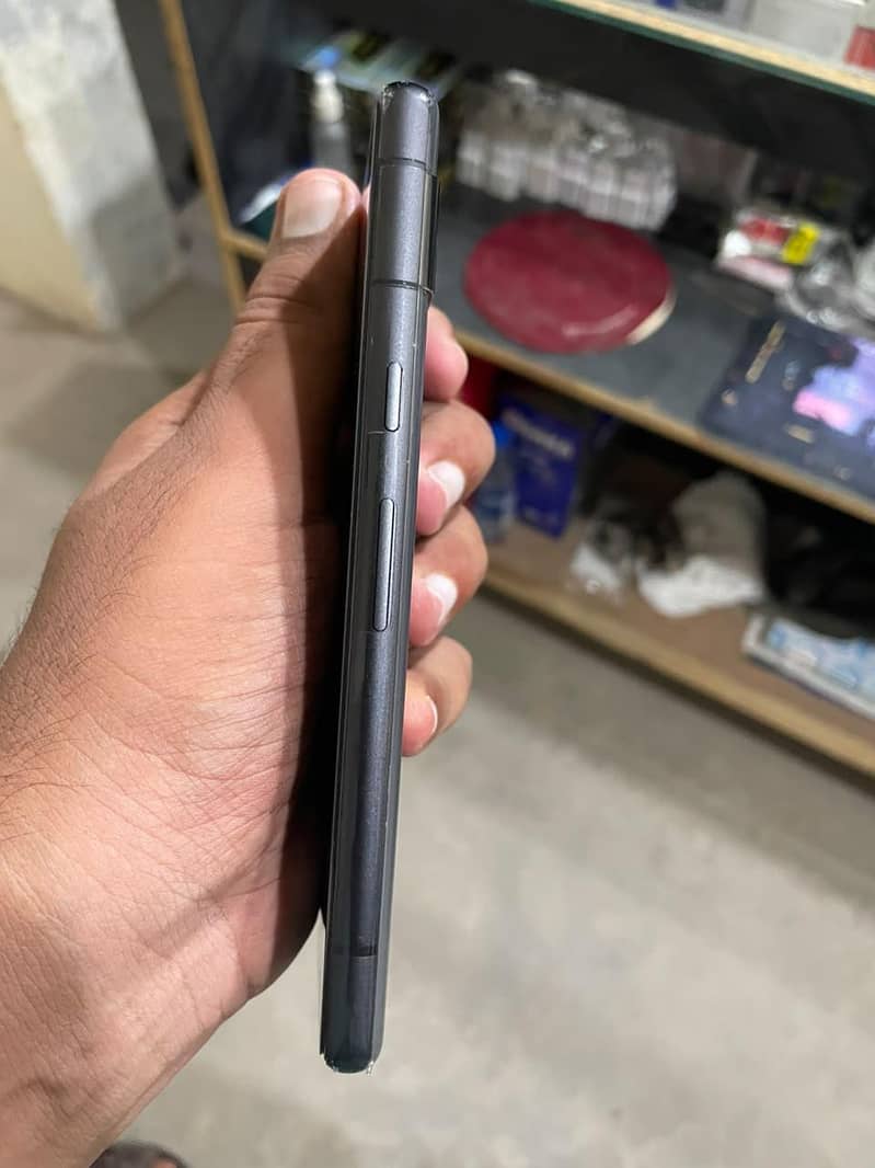 Google Pixel 7a 4