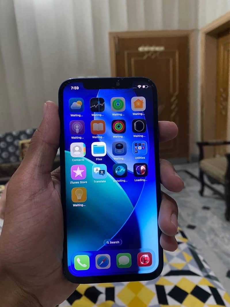 Apple iPhone 12 1