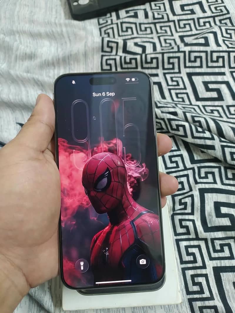 Apple iPhone 15 Pro Max 7