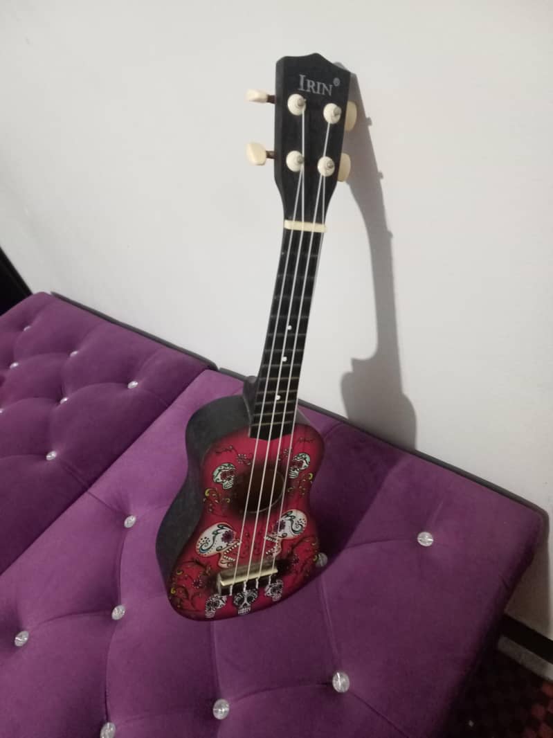 irin ukulele 0
