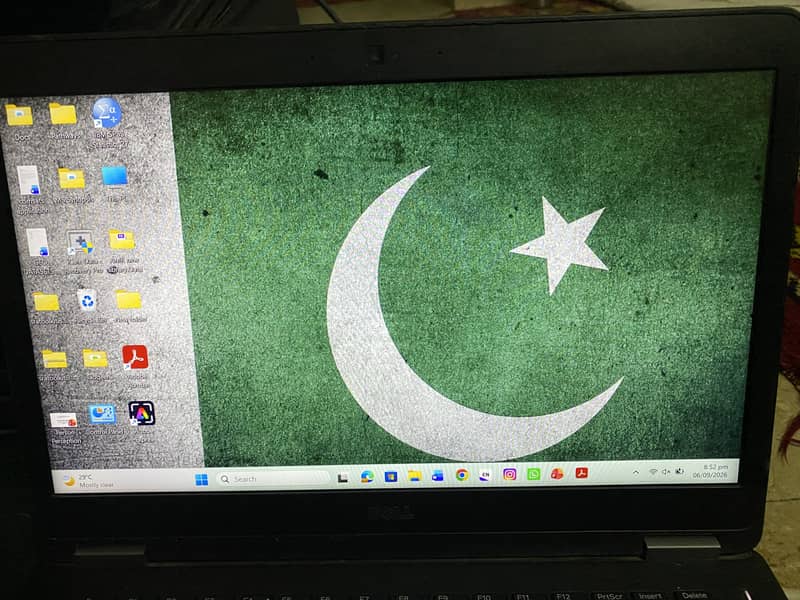 Latitude E7470 1