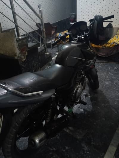 Yamaha YBR 125 2015