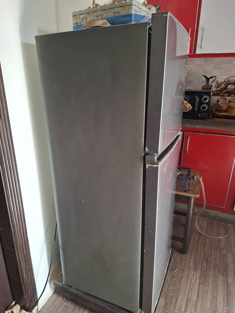 small size fridge 1