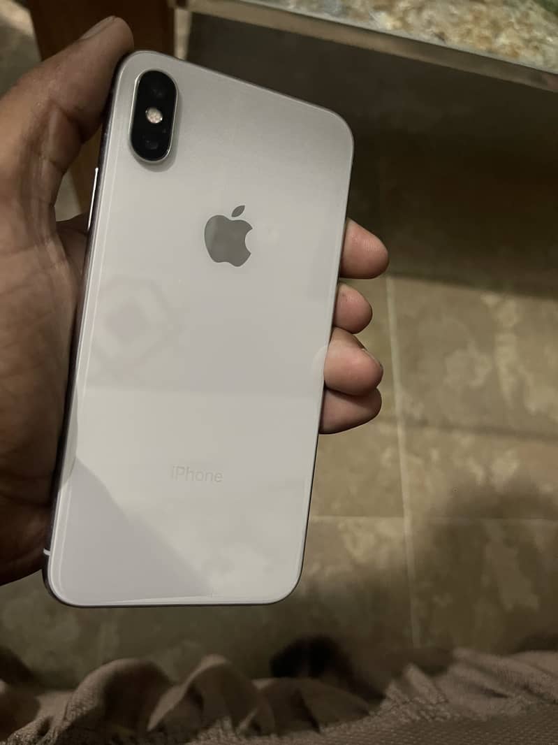 Apple iPhone X 2