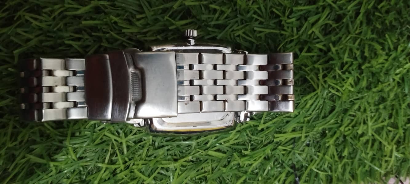 True Worth square model 5