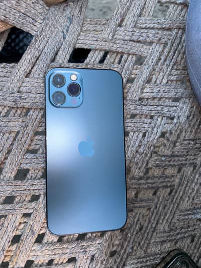 Apple iPhone 12 Pro