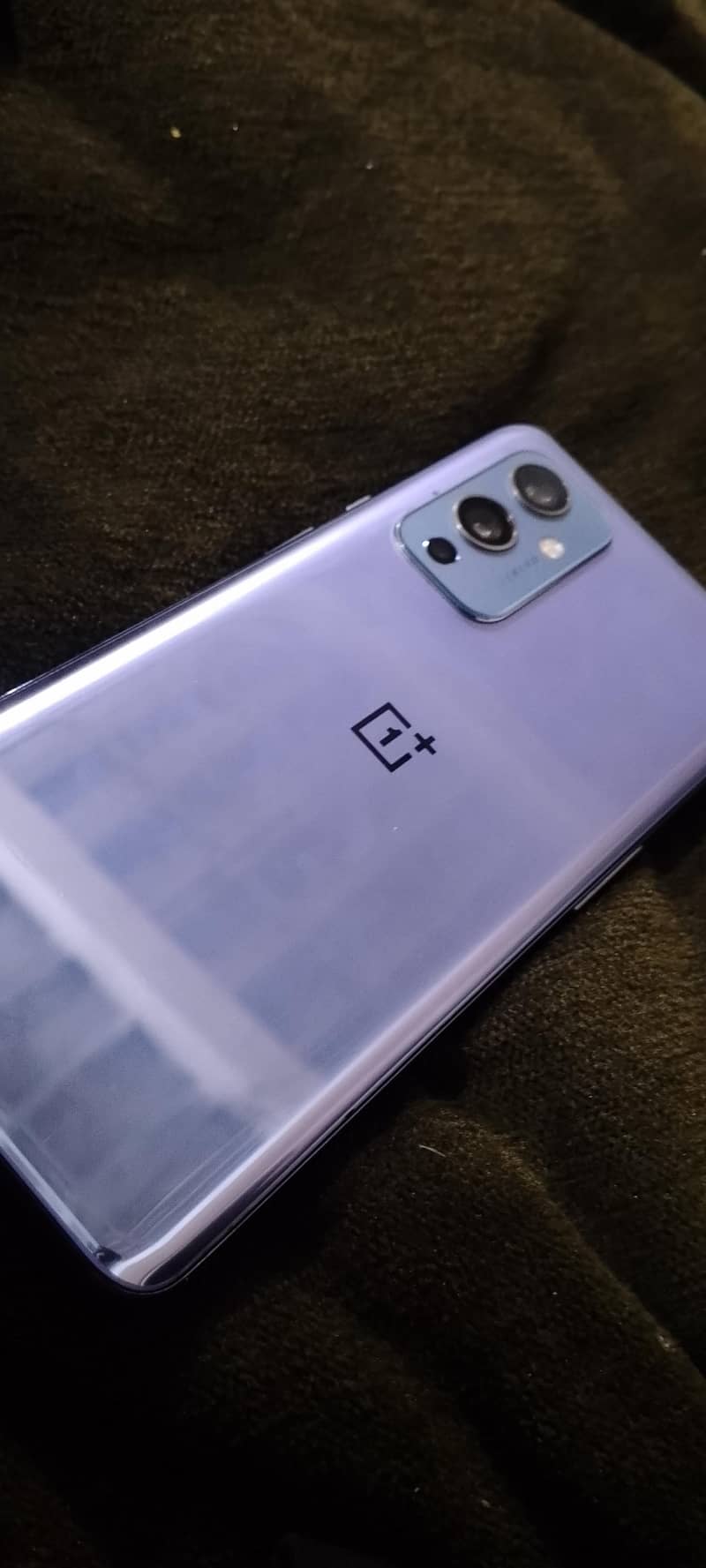 One Plus 9 5G 0