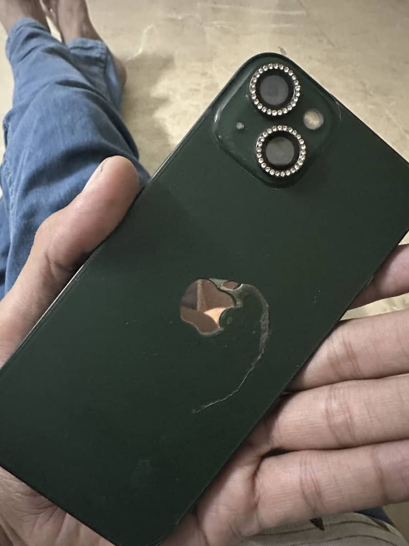 Apple iPhone 13 3