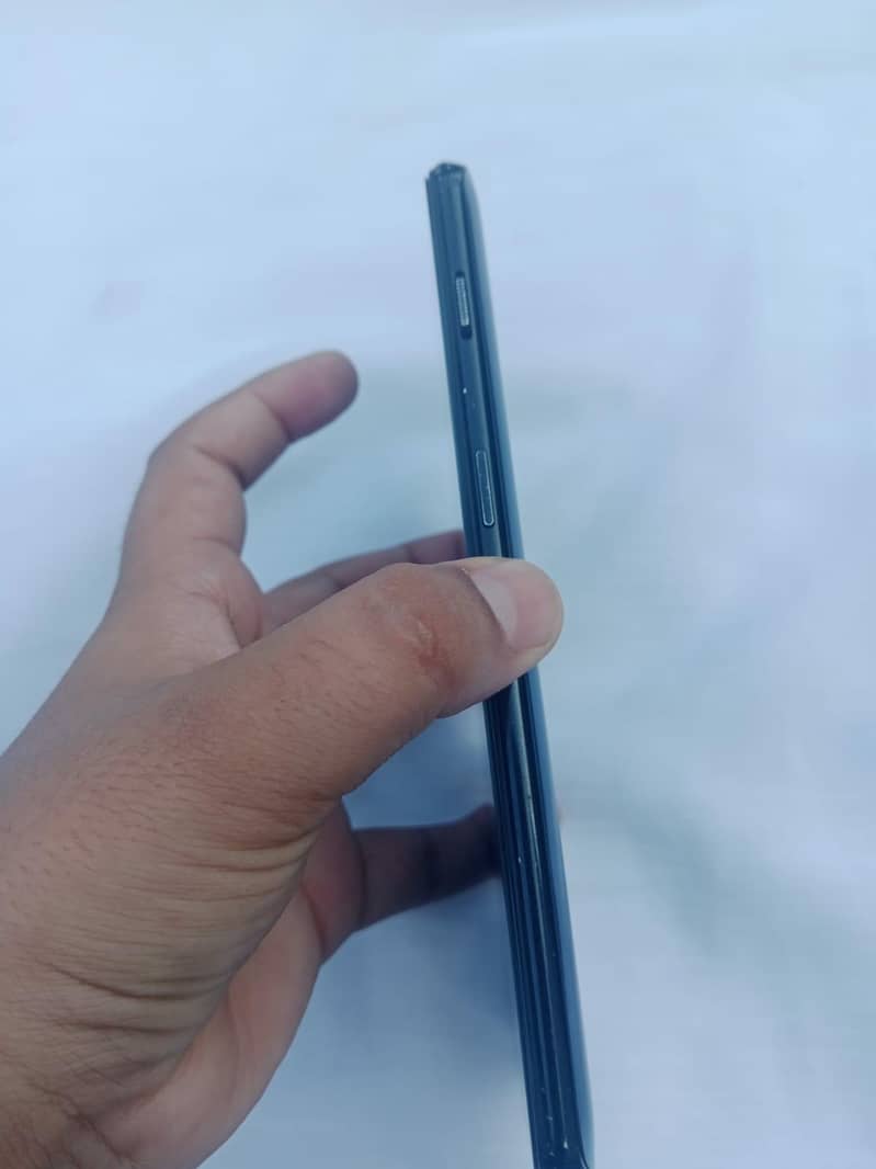 One Plus 6T 2