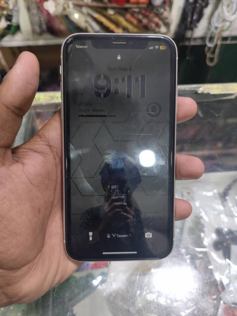 Apple iPhone 11 1