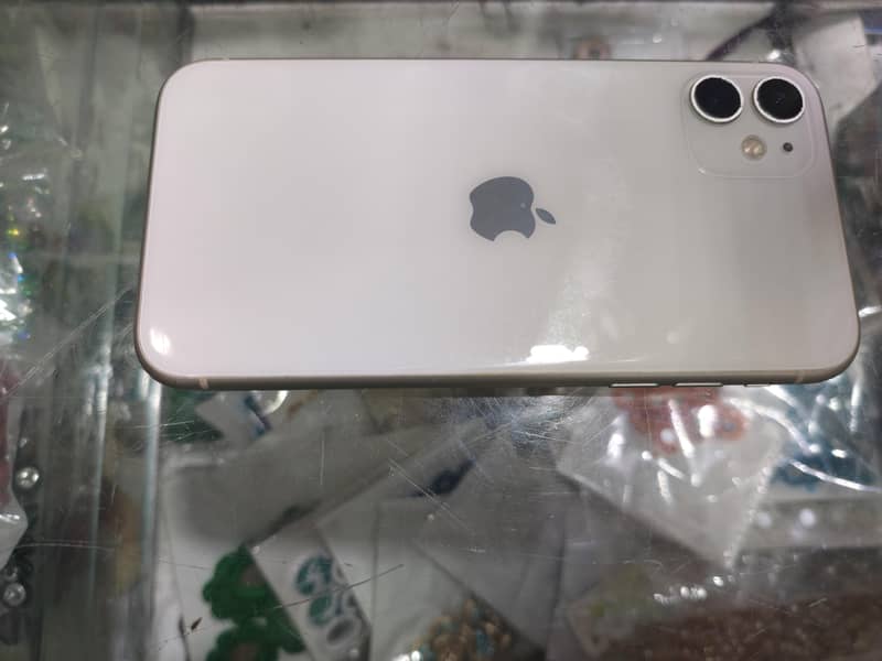 Apple iPhone 11 6