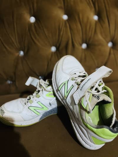 New Balance CK4030 W3 Cricket Spike – White / Fluo Green