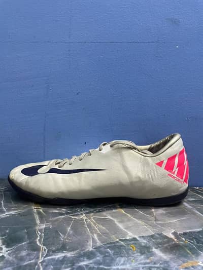 Nike Mercurial Victory II IC