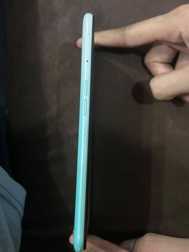 OPPO A31 1