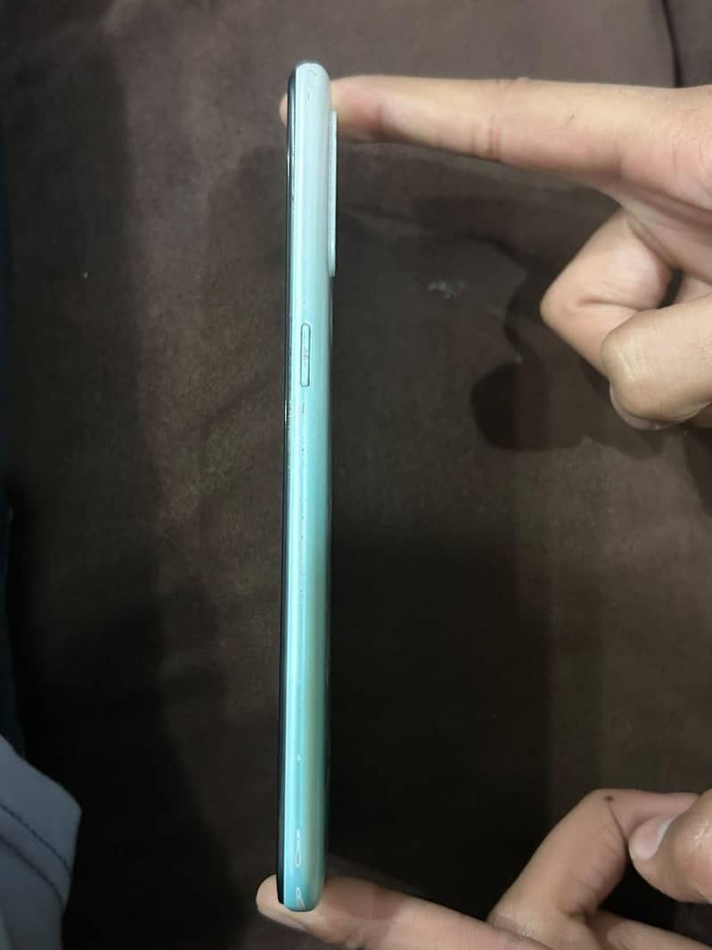 OPPO A31 2