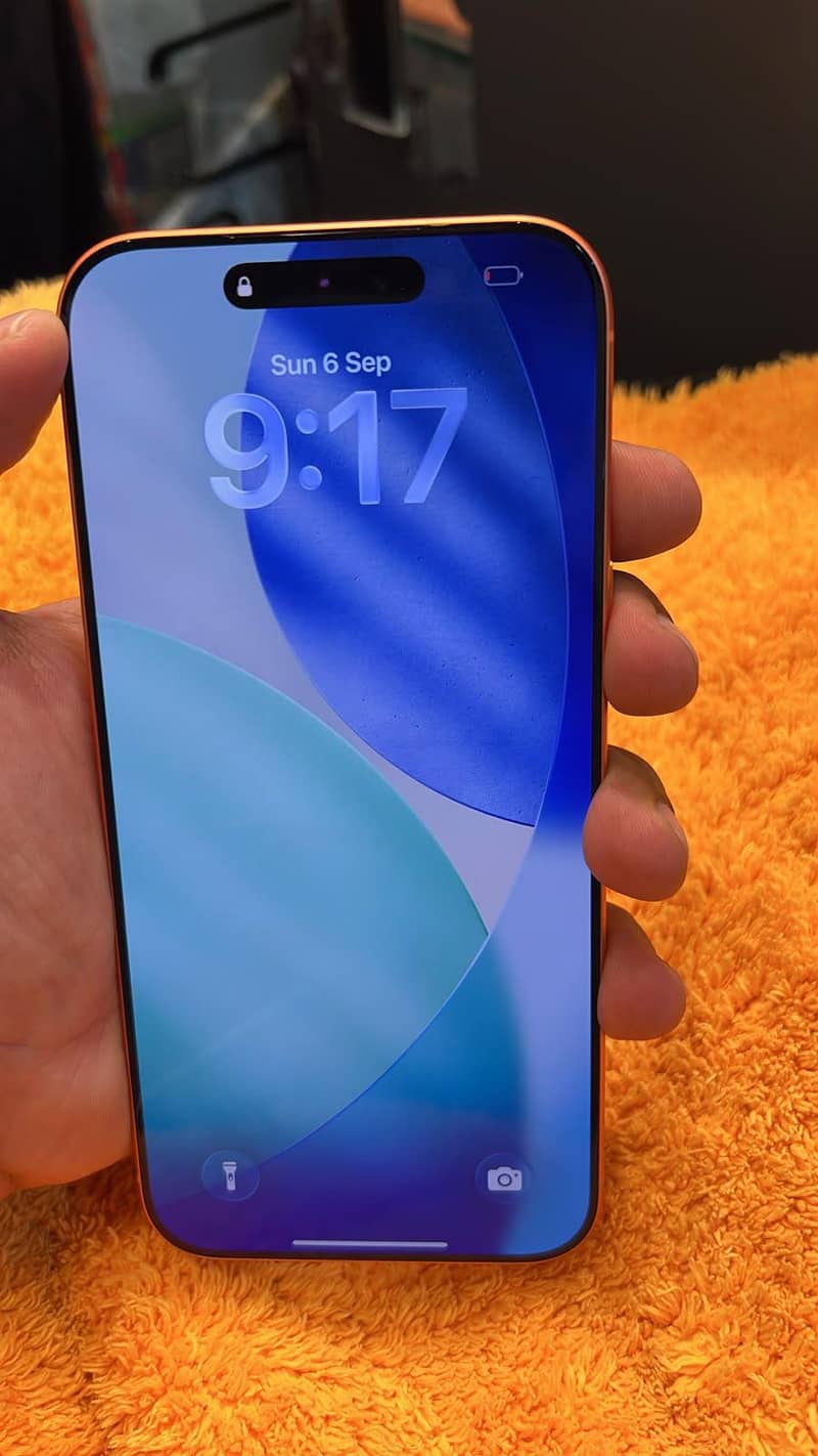 Apple iPhone 17 Pro Max 5
