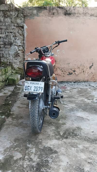 gold edition Honda 125