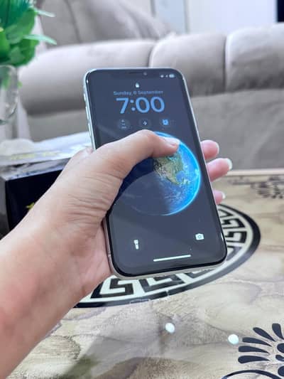 Apple iPhone XR 64 gb white_white_Non-PTA