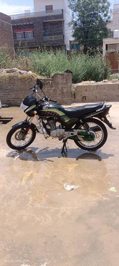 Kohat ka nmbr Laga hai bayo nai hai kaghzat sab pore hai