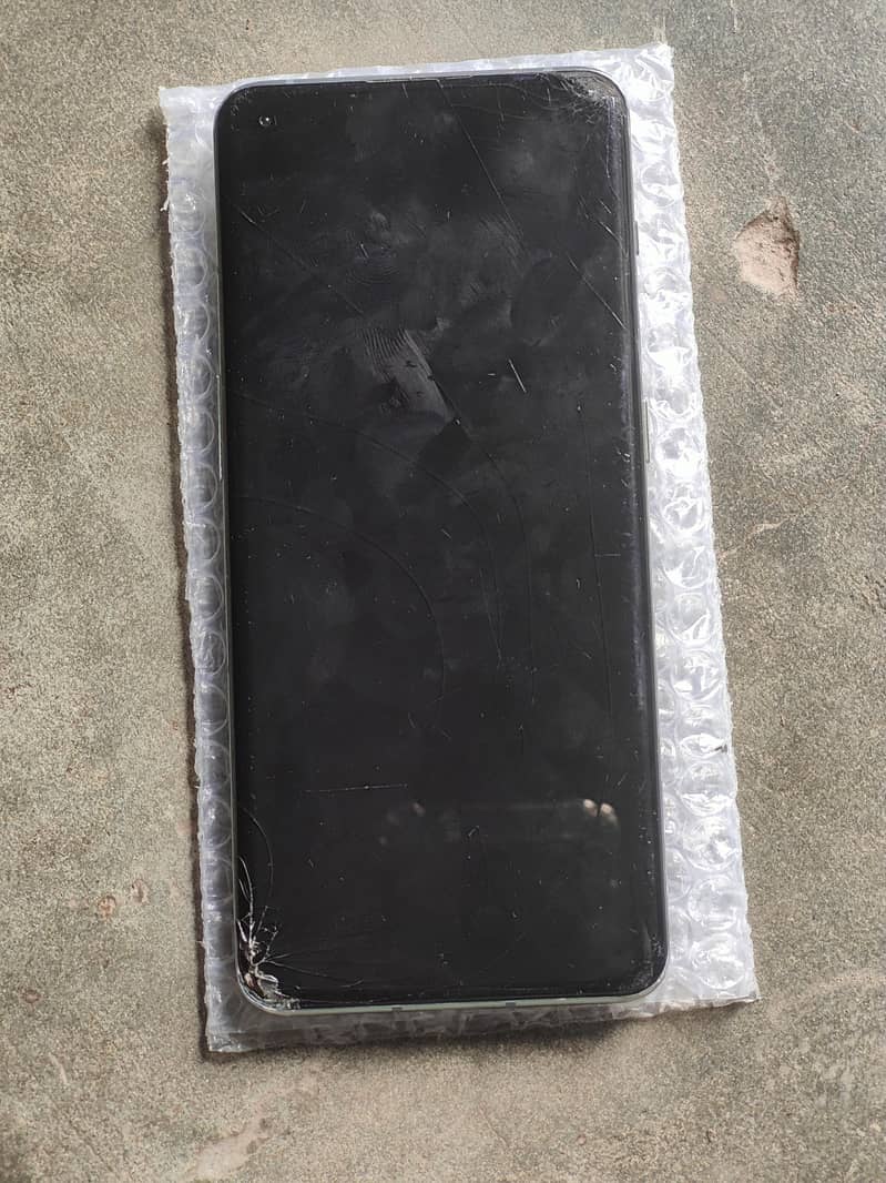One Plus 10 Pro 1