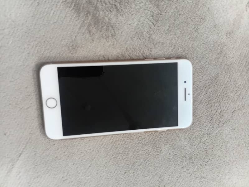 Apple iPhone 8 Plus 2