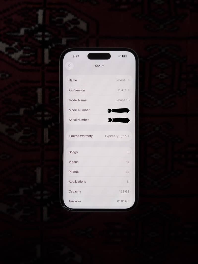 Apple iPhone 16 3