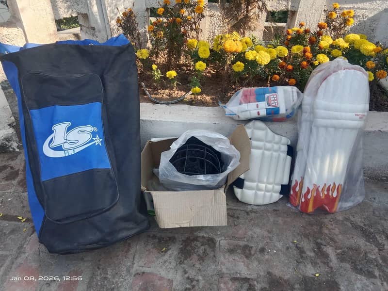 Cricket Kit 0