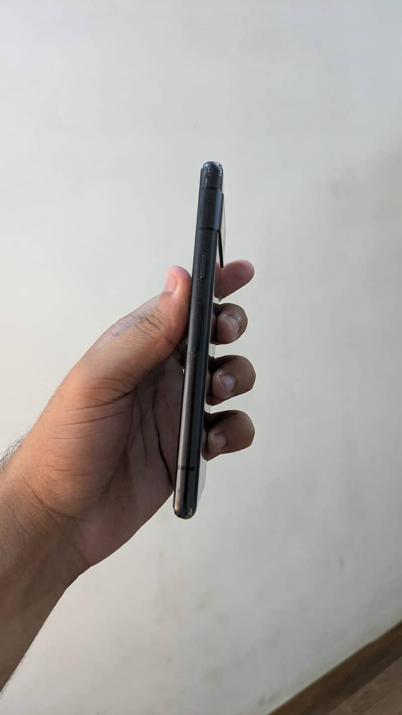 Google Pixel 7a 1