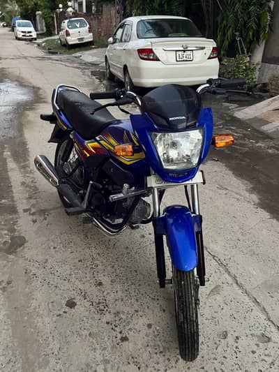 Honda pridor blue colour