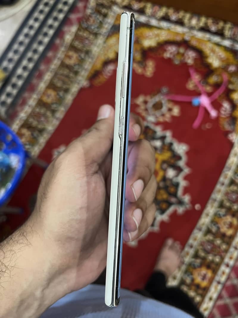 Note 10 plus 2