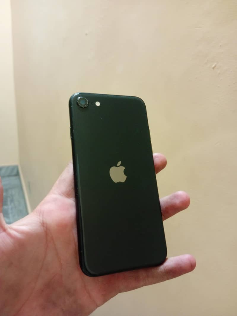 Apple iPhone SE 0